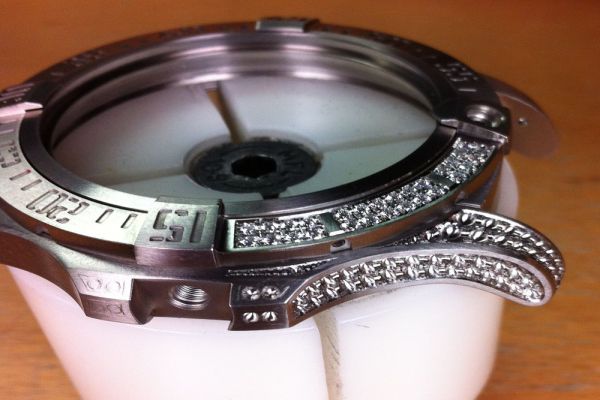 sertissage-cnc01F5919147-E651-7BFA-3991-E298826A20CE.jpg